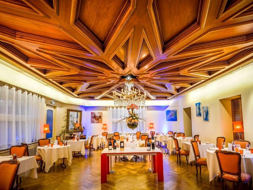 Hotel Restaurant Logis La Palette Wettolsheim Exterior photo