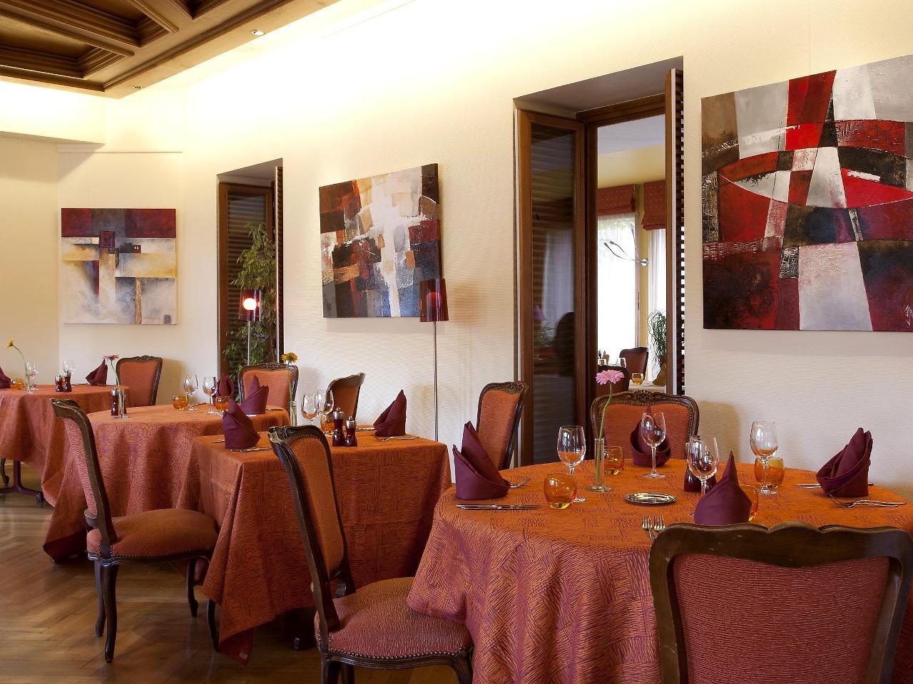 Hotel Restaurant Logis La Palette Wettolsheim Exterior photo